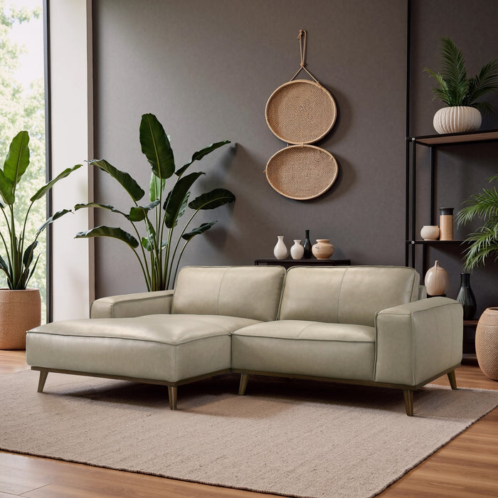 Kerrville Premium Leather Sectional with Chaise - Ashcroft Furniture