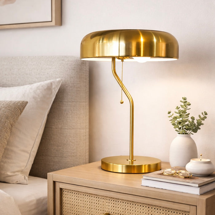 Metro Table Lamp | Luxurious Gold & Crisp White